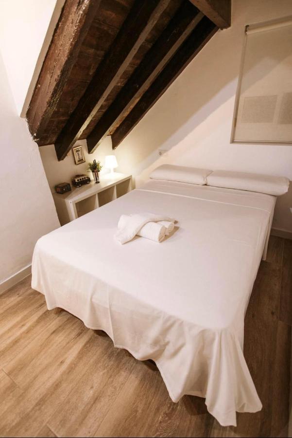 Rooms Postigo Bajo Малага Екстер'єр фото